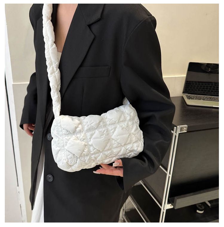 セール♡ショルダーバッグ　キルティング　ノベルティ キルティング3WAYバッグ | バッグ | NOELA OFFICIAL WEB STORE